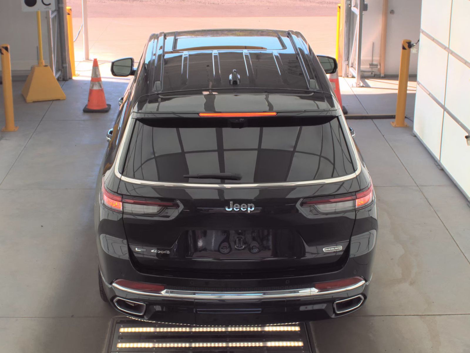 JEEP OVERLAND - 7