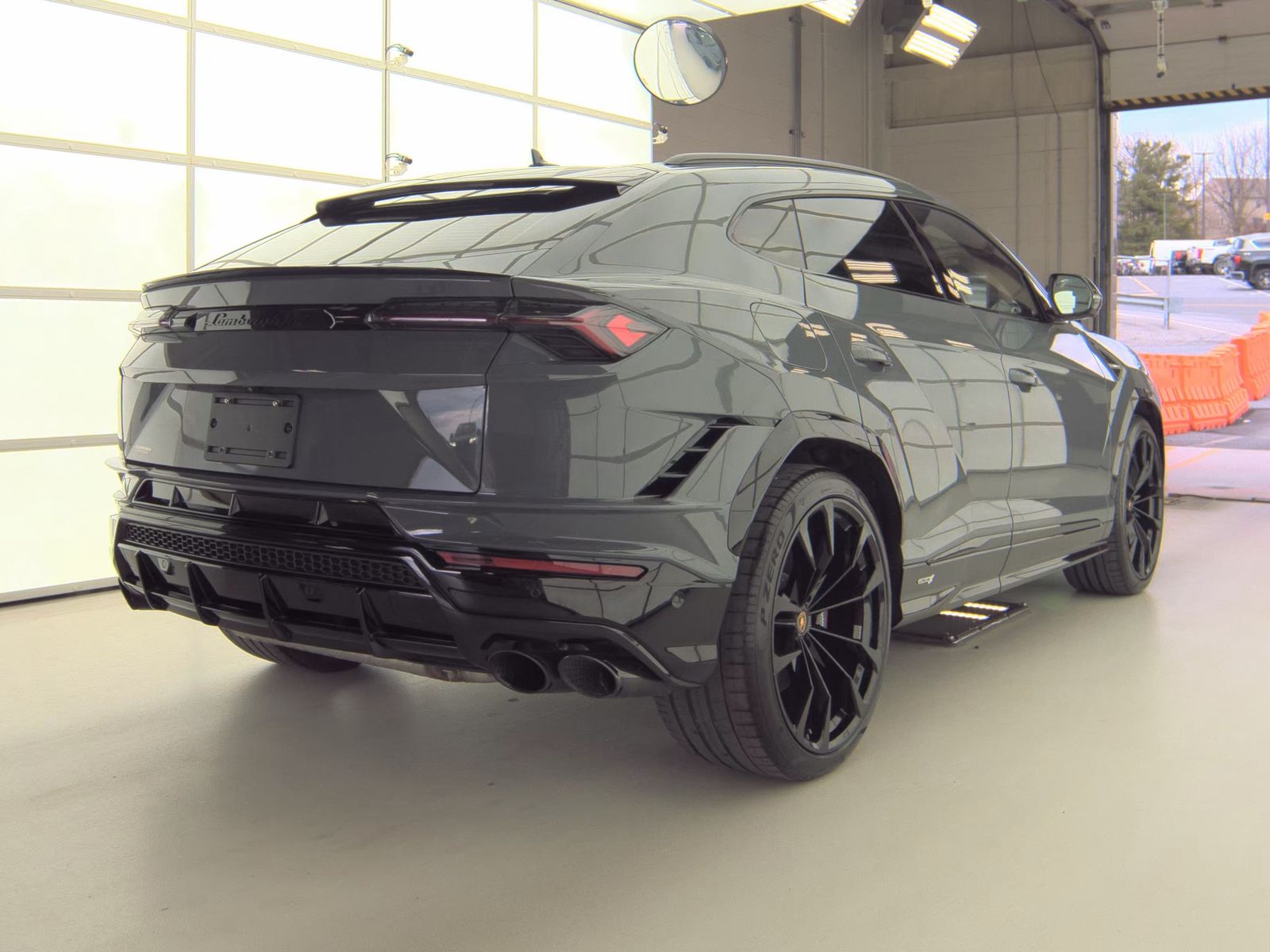 2023 Lamborghini Urus S AWD