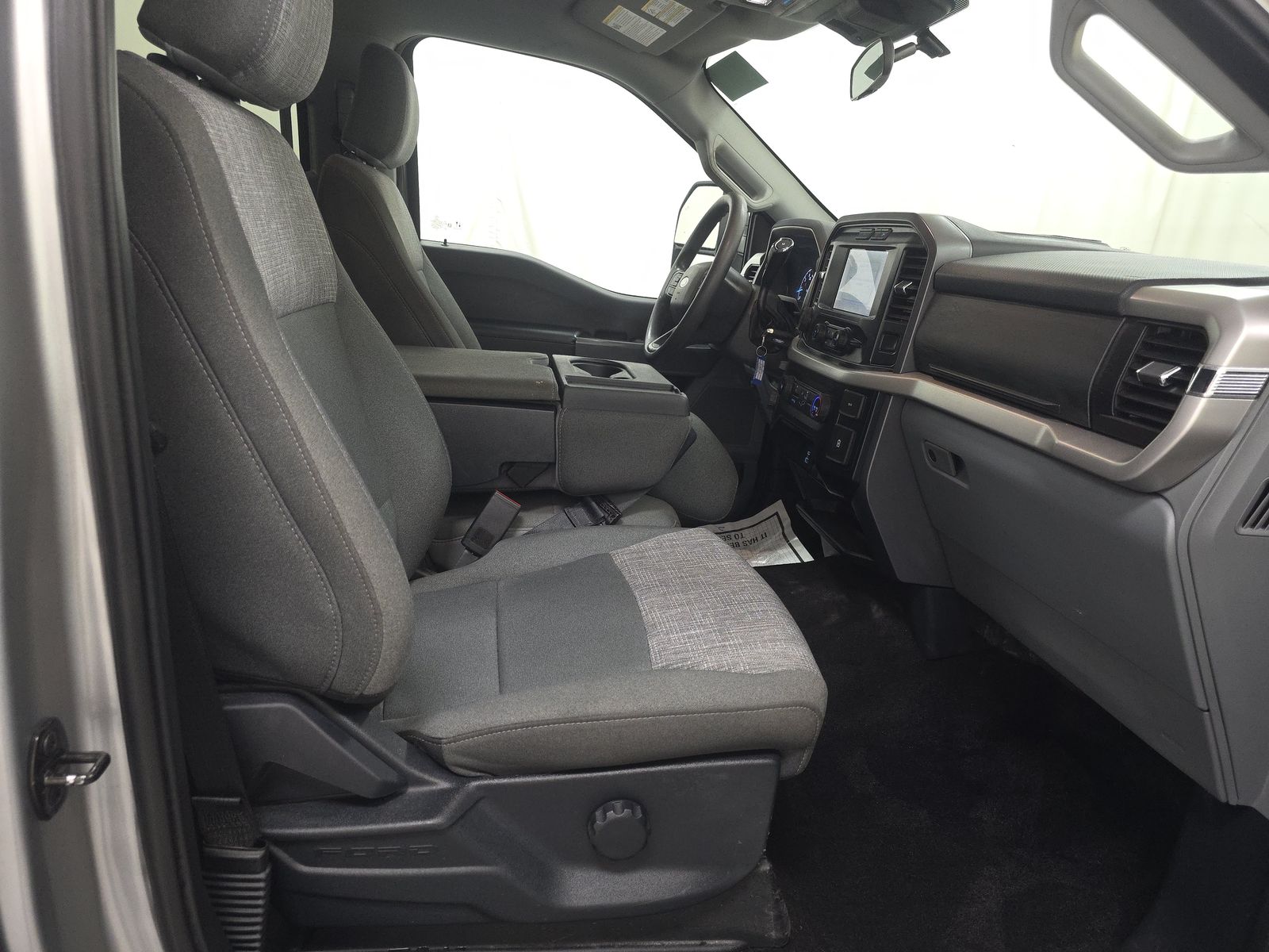 2022 Ford F-150 XLT AWD