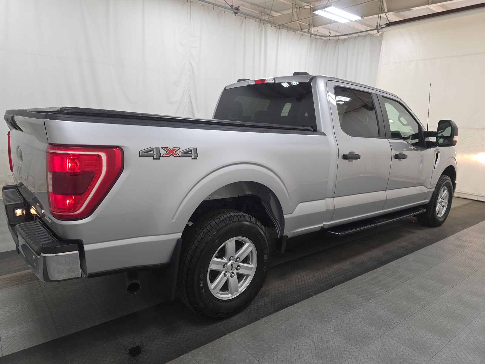 2022 Ford F-150 XLT AWD