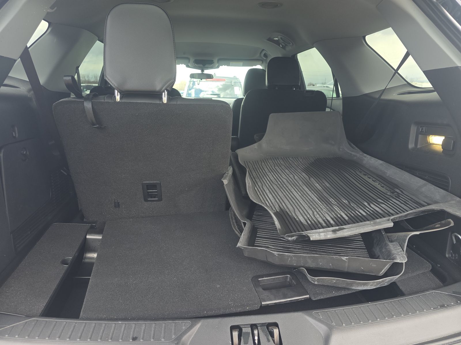 2023 Ford Explorer XLT AWD