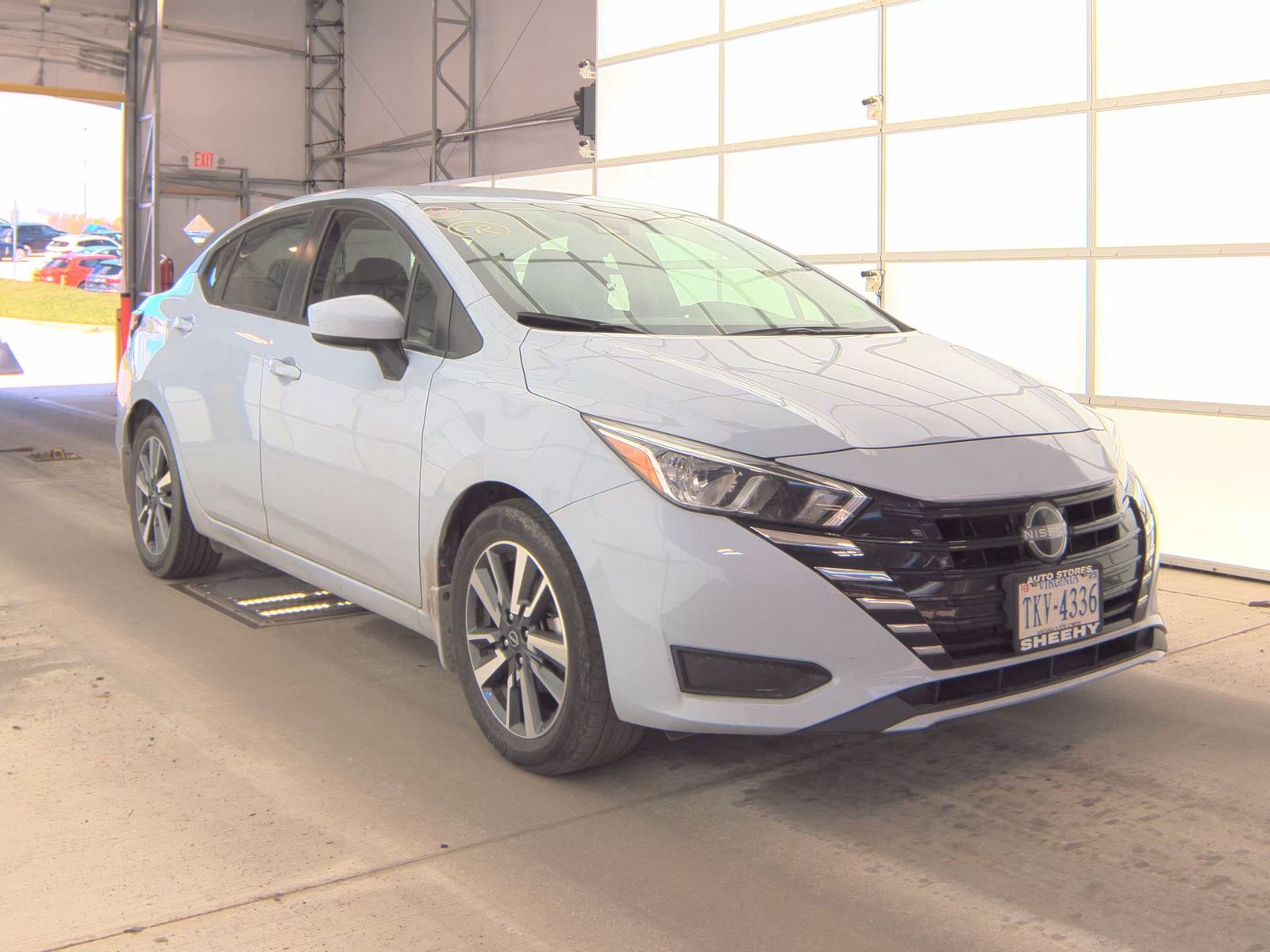 NISSAN VERSA - 5