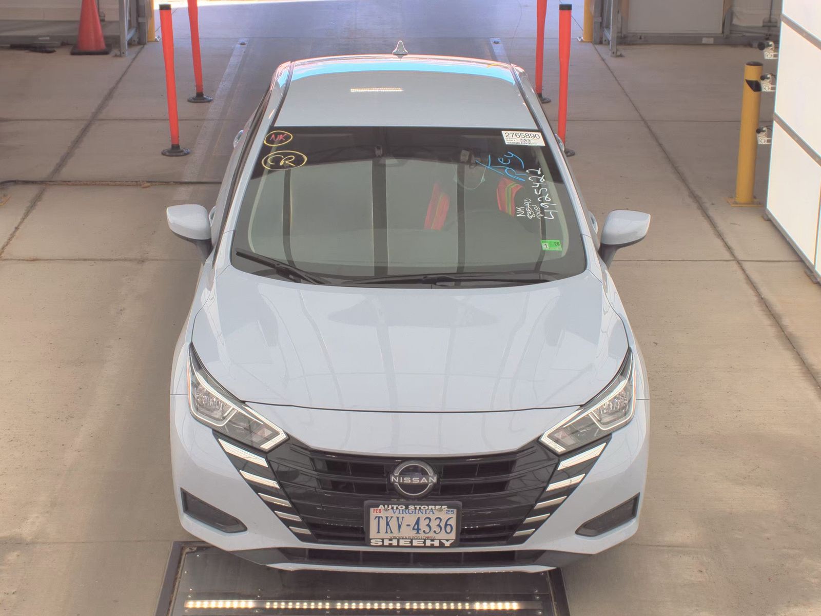 NISSAN VERSA - 3