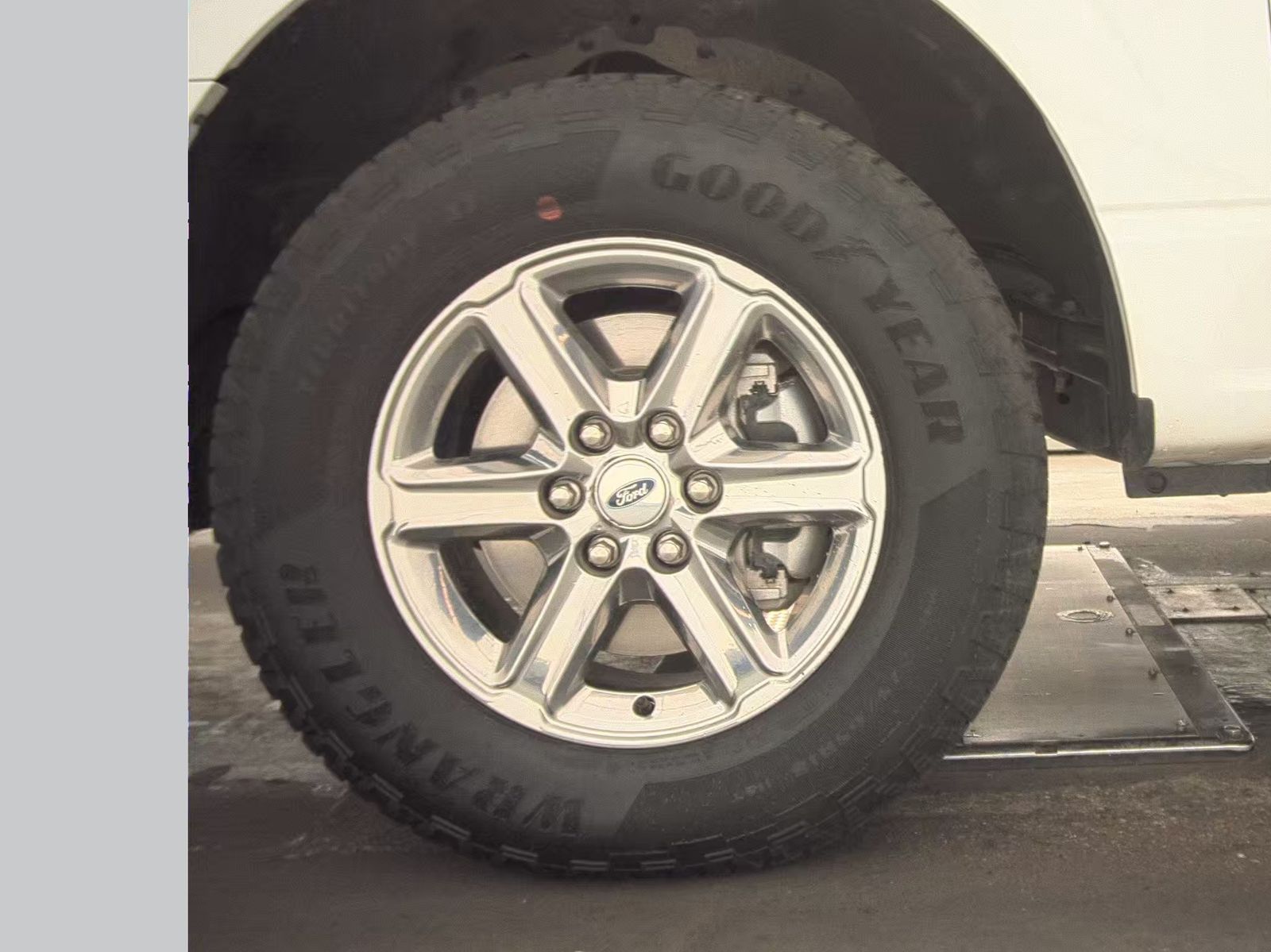 2025 Ford F-150 XLT AWD