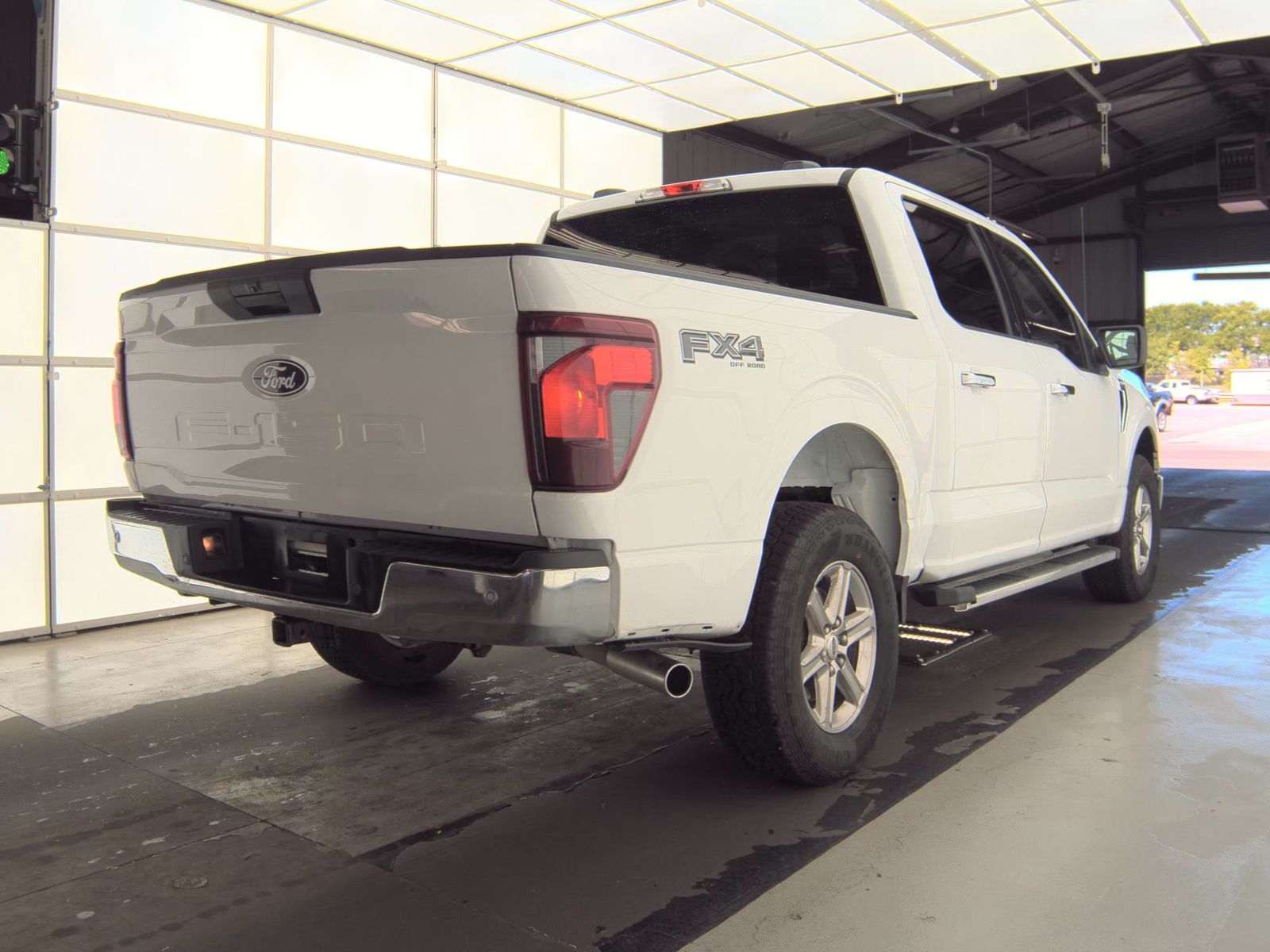 2025 Ford F-150 XLT AWD