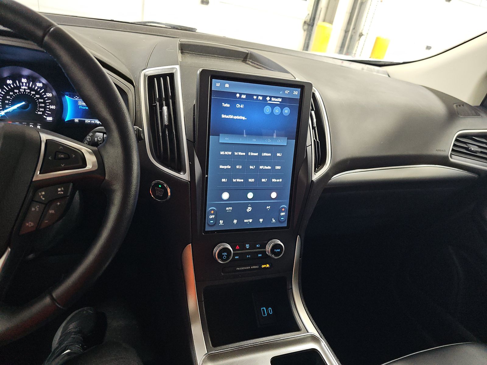 2022 Ford Edge SEL AWD