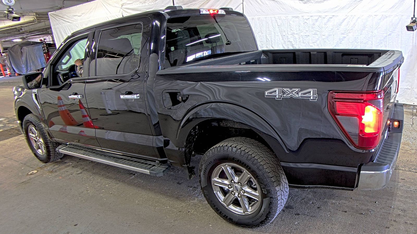 2025 Ford F-150 XLT AWD