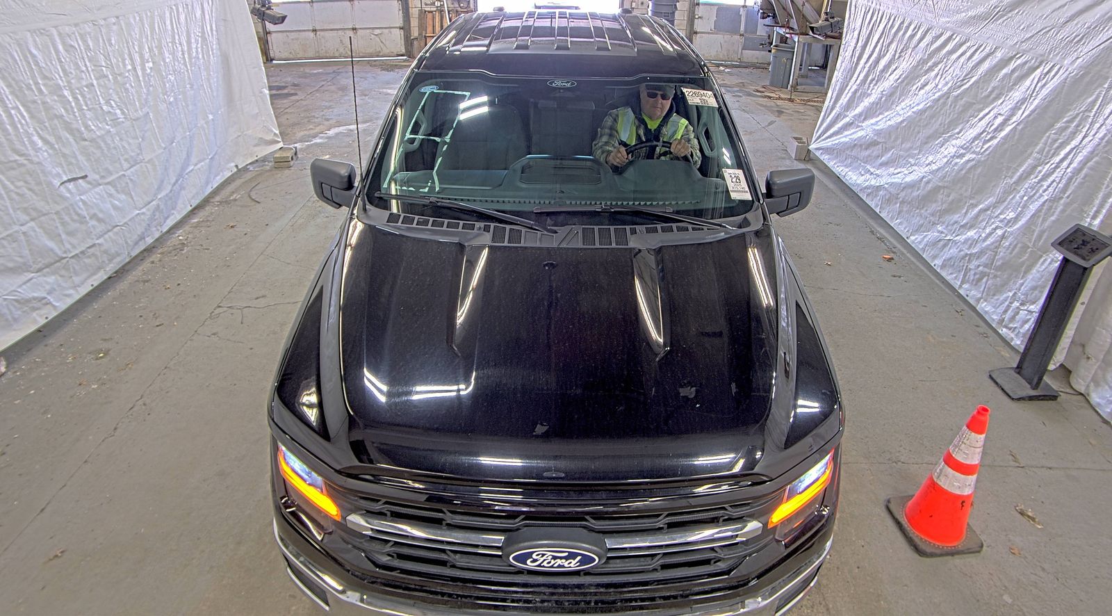 2025 Ford F-150 XLT AWD