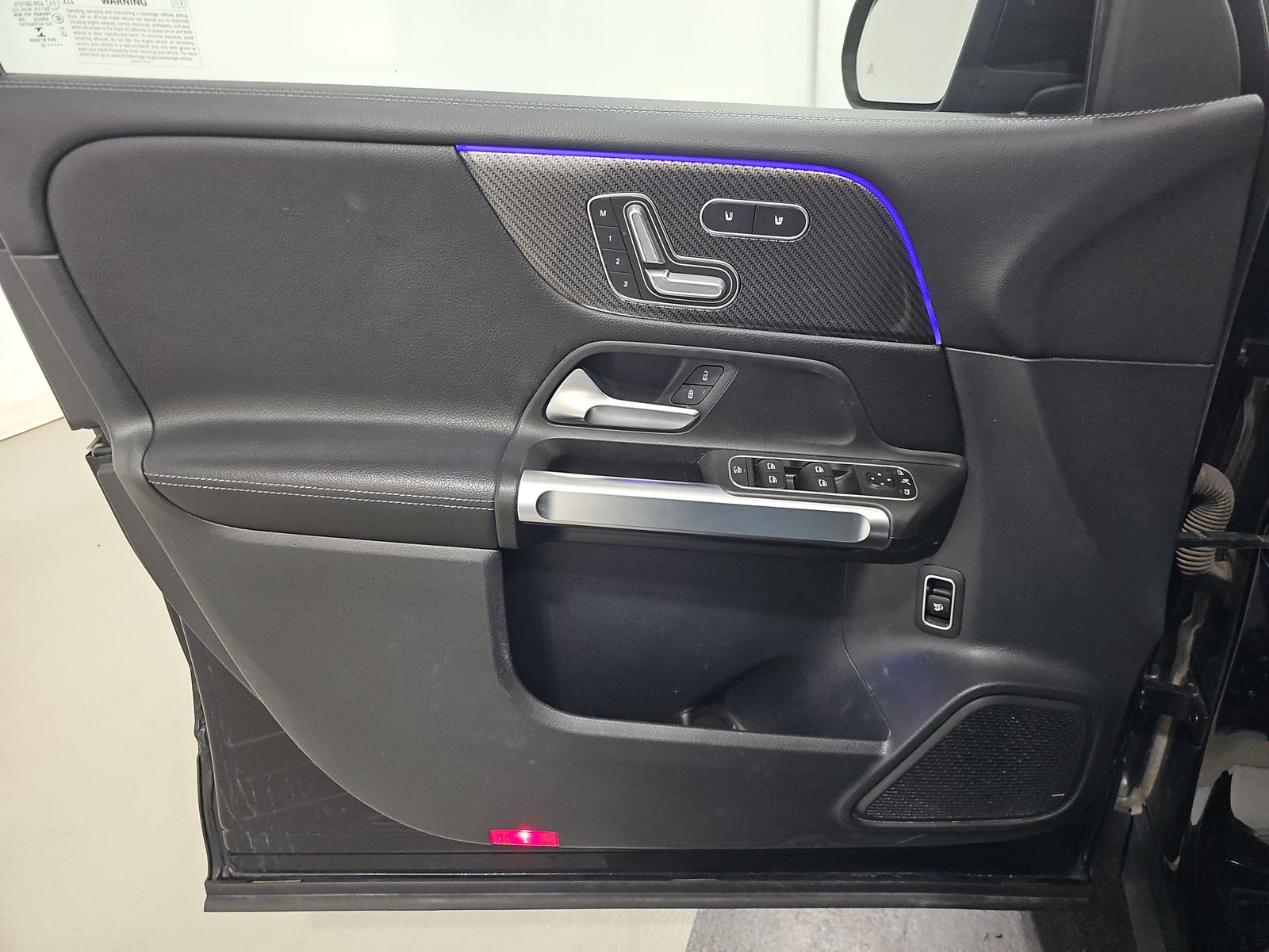 MERCEDES-BENZ GLB-CLASS AMG - 10