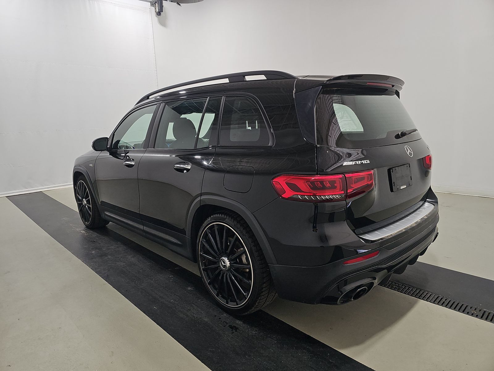 MERCEDES-BENZ GLB-CLASS AMG - 7