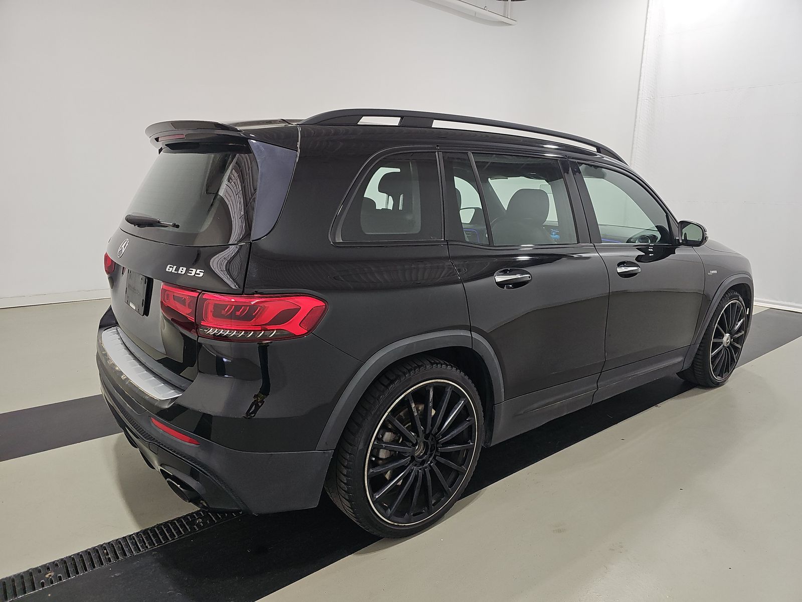 MERCEDES-BENZ GLB-CLASS AMG - 5