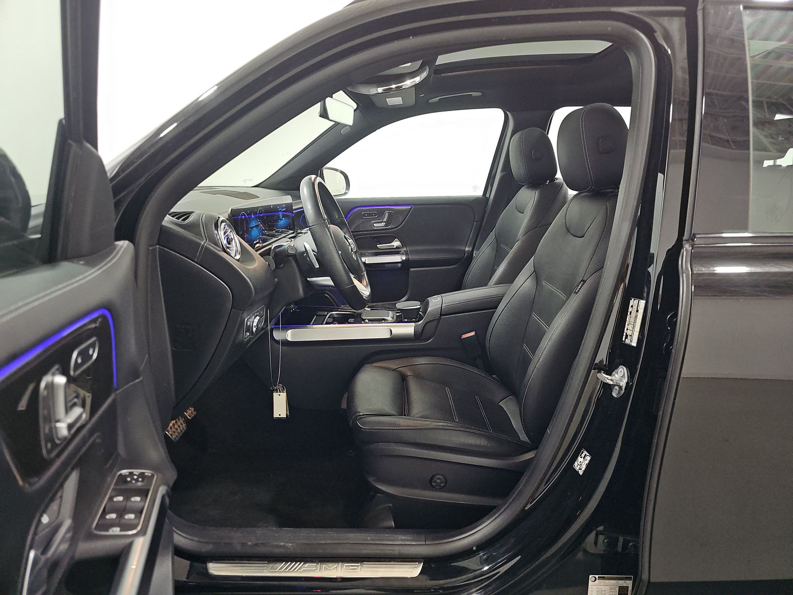 MERCEDES-BENZ GLB-CLASS AMG - 8