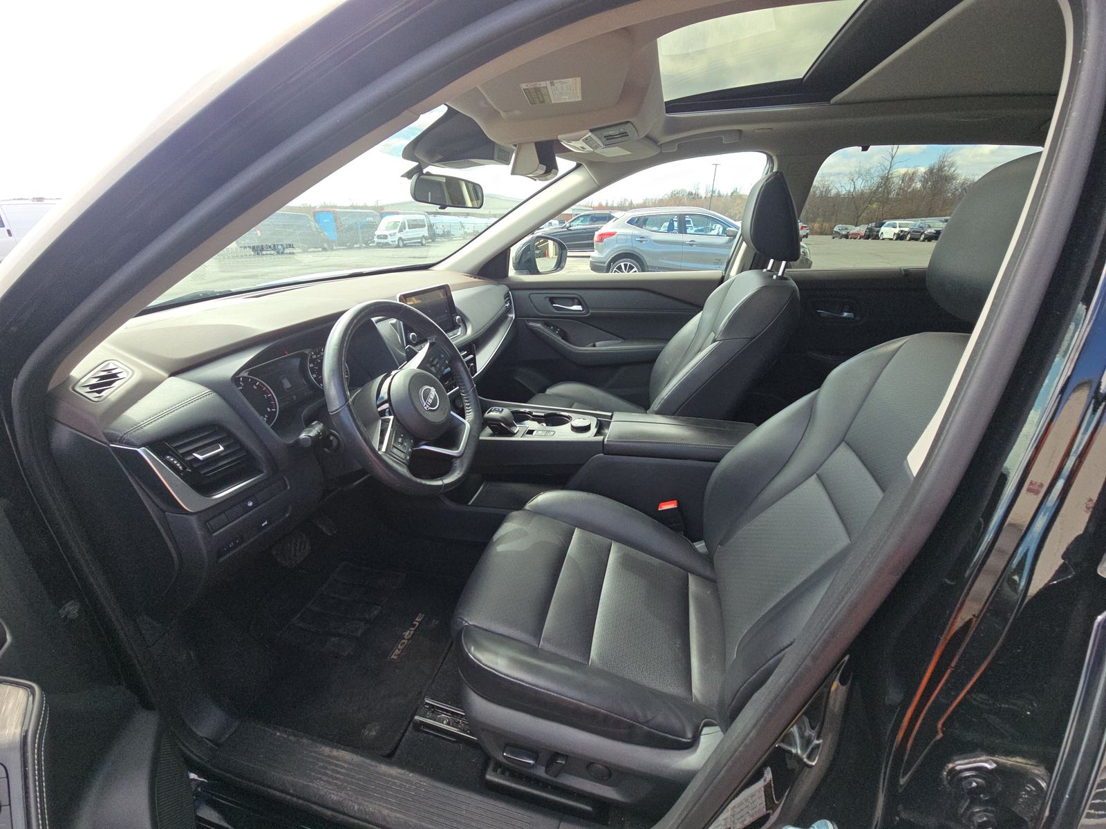 2022 Nissan Rogue SV AWD