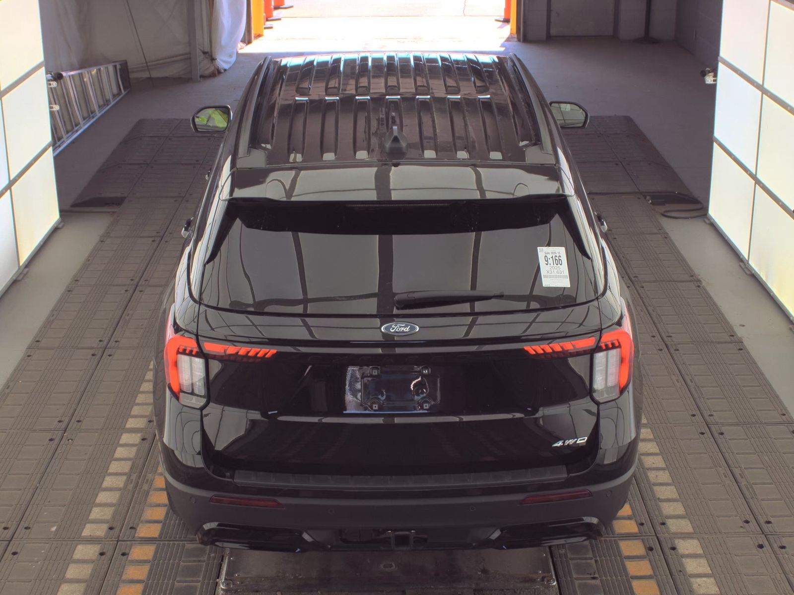 2025 Ford Explorer ST-Line AWD