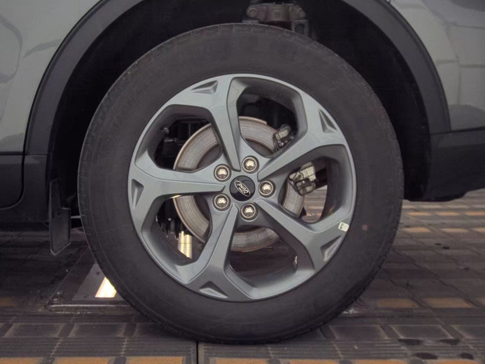 2025 Ford Escape ST-Line AWD