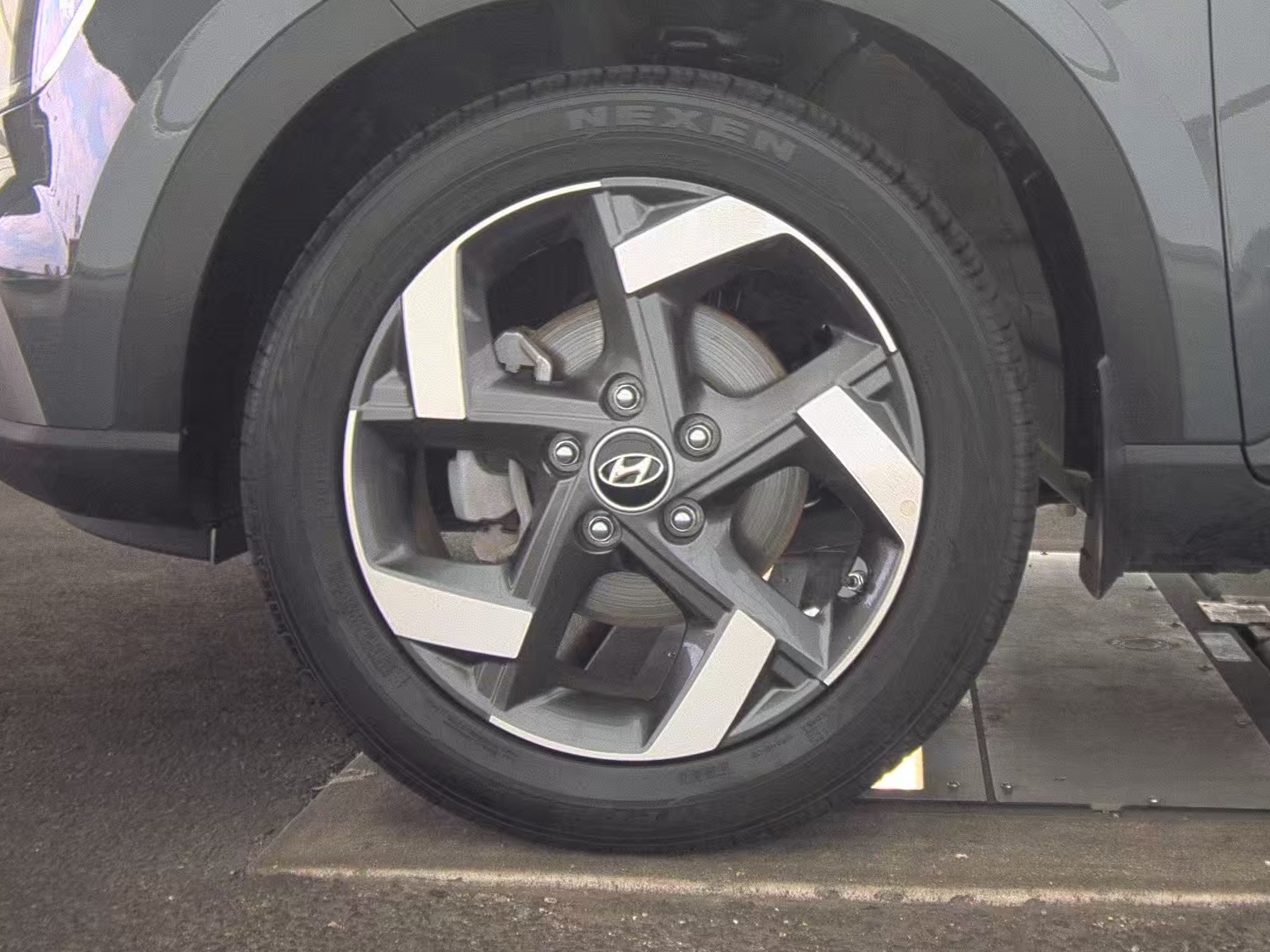 HYUNDAI UNKNOWN - 10