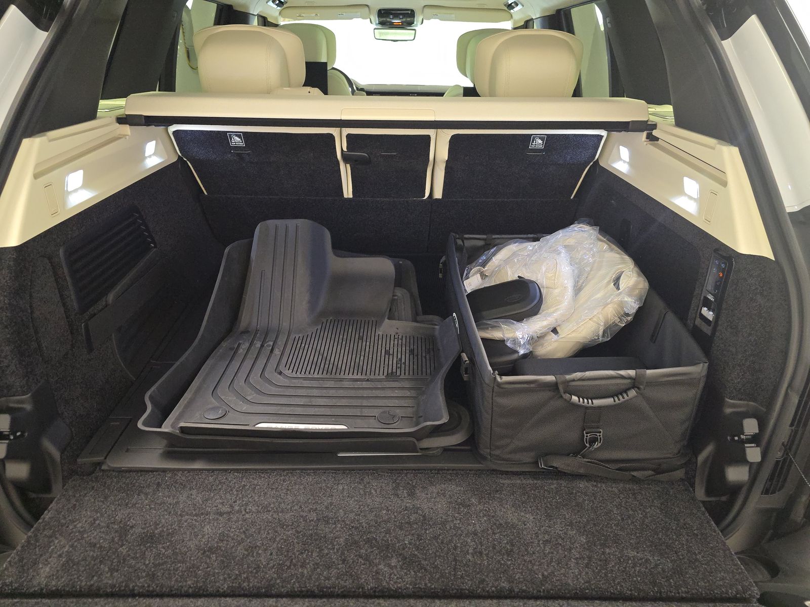 2025 Land Rover Range Rover Autobiography AWD