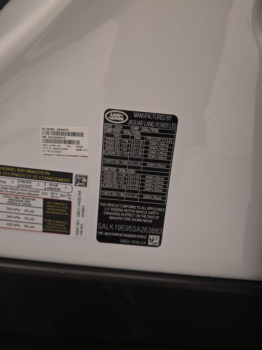 2025 Land Rover Range Rover Autobiography AWD