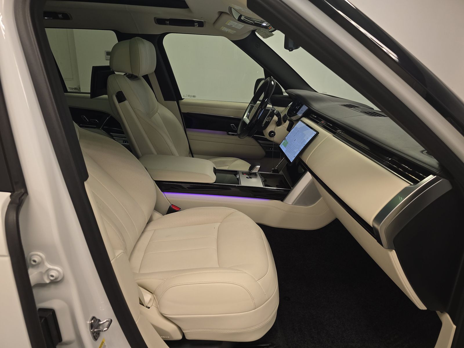 2025 Land Rover Range Rover Autobiography AWD