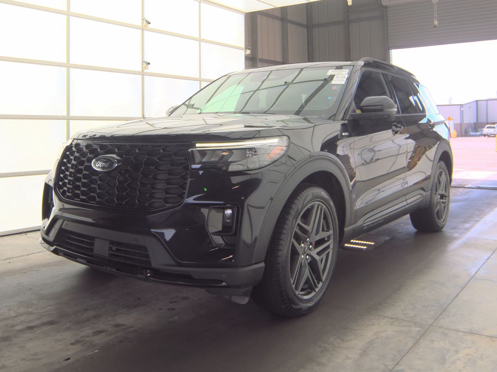 2025 Ford Explorer ST-Line AWD