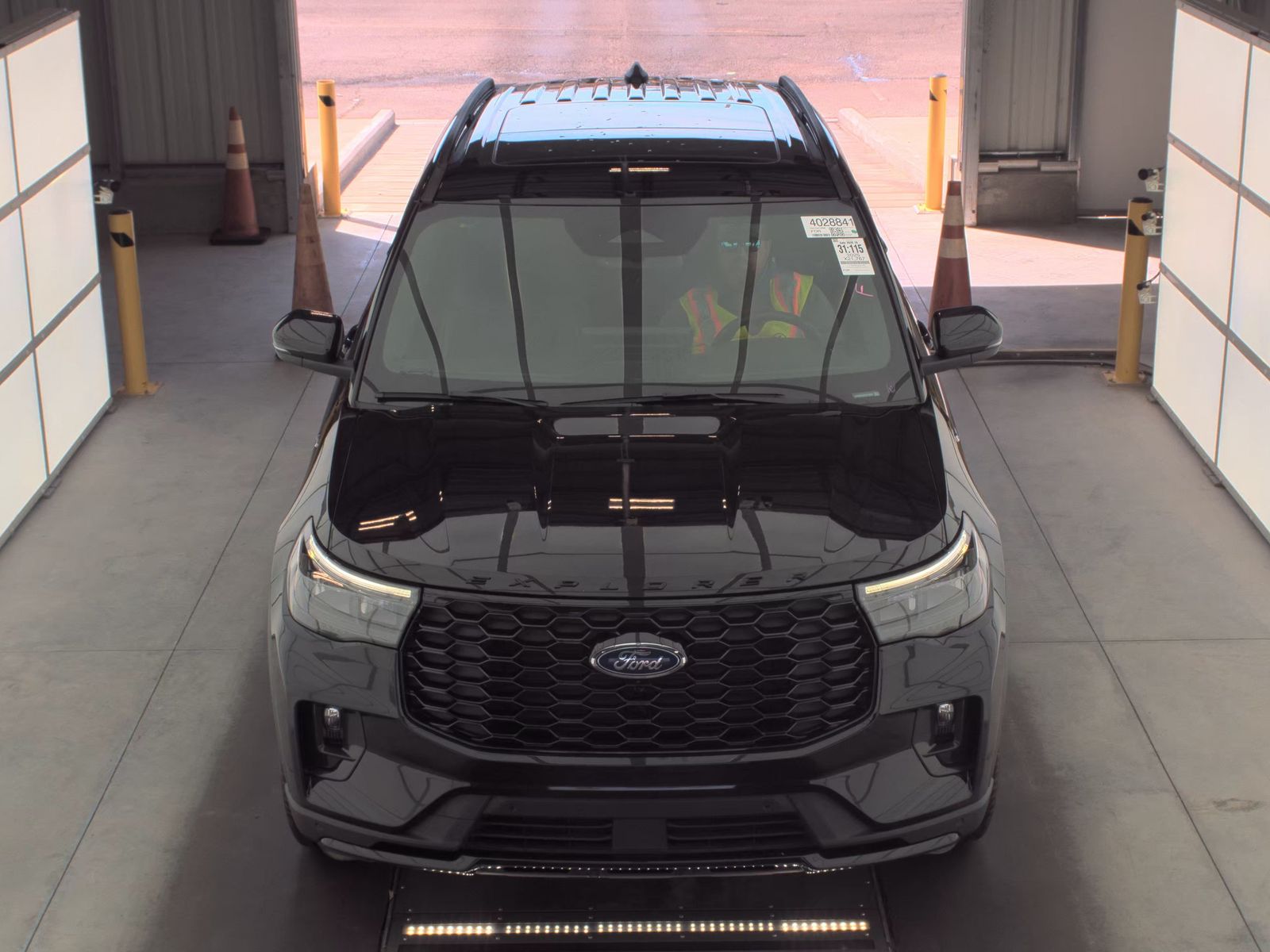 2025 Ford Explorer ST-Line AWD