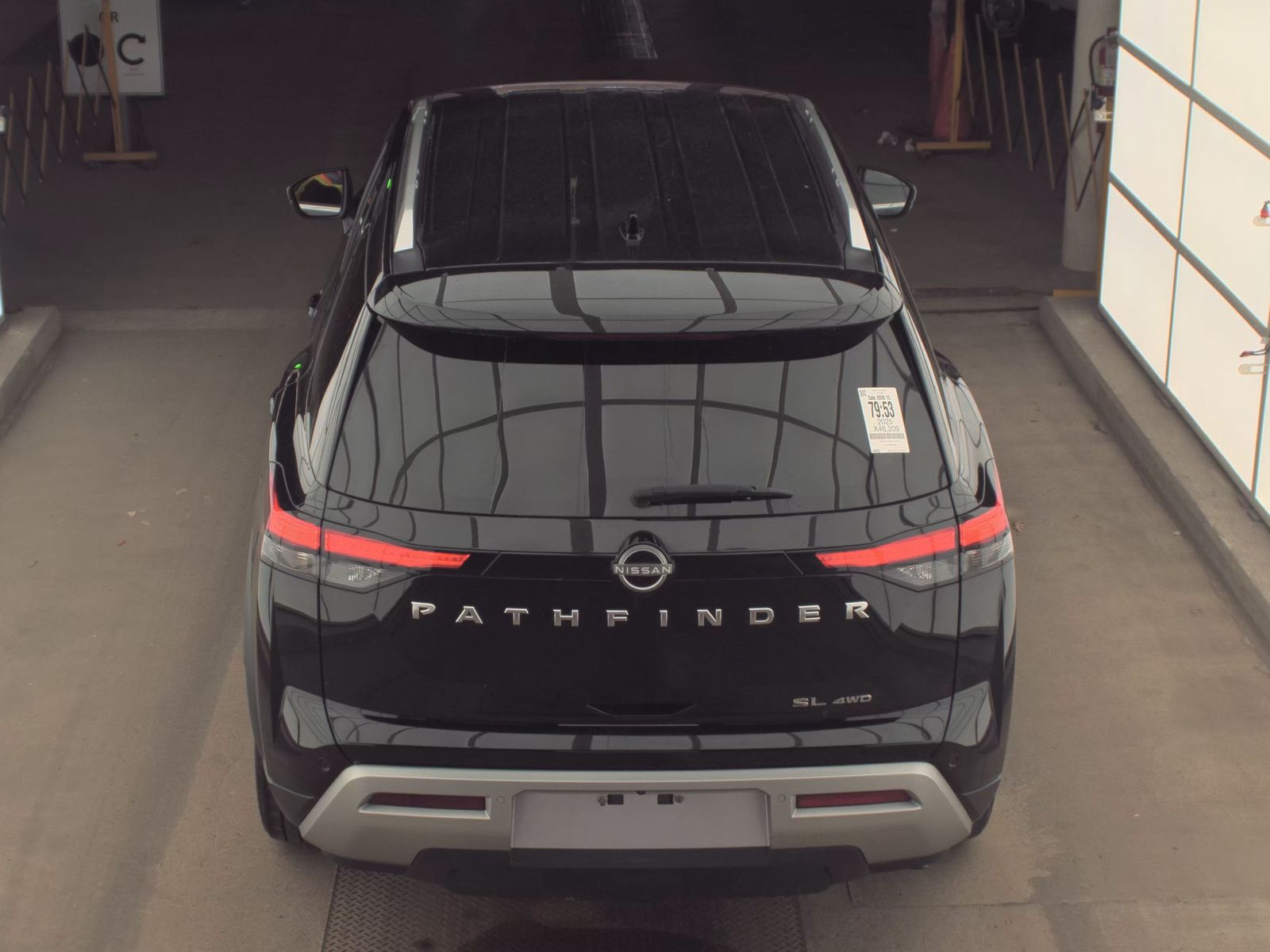 2025 Nissan Pathfinder SL AWD