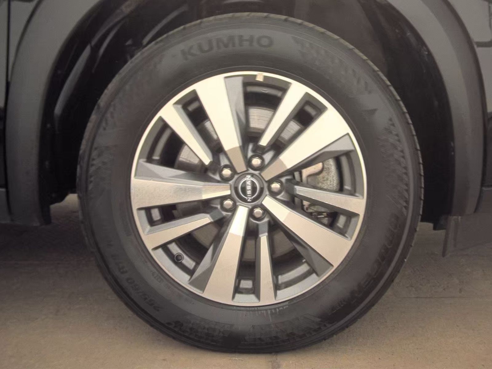 2025 Nissan Pathfinder SL AWD