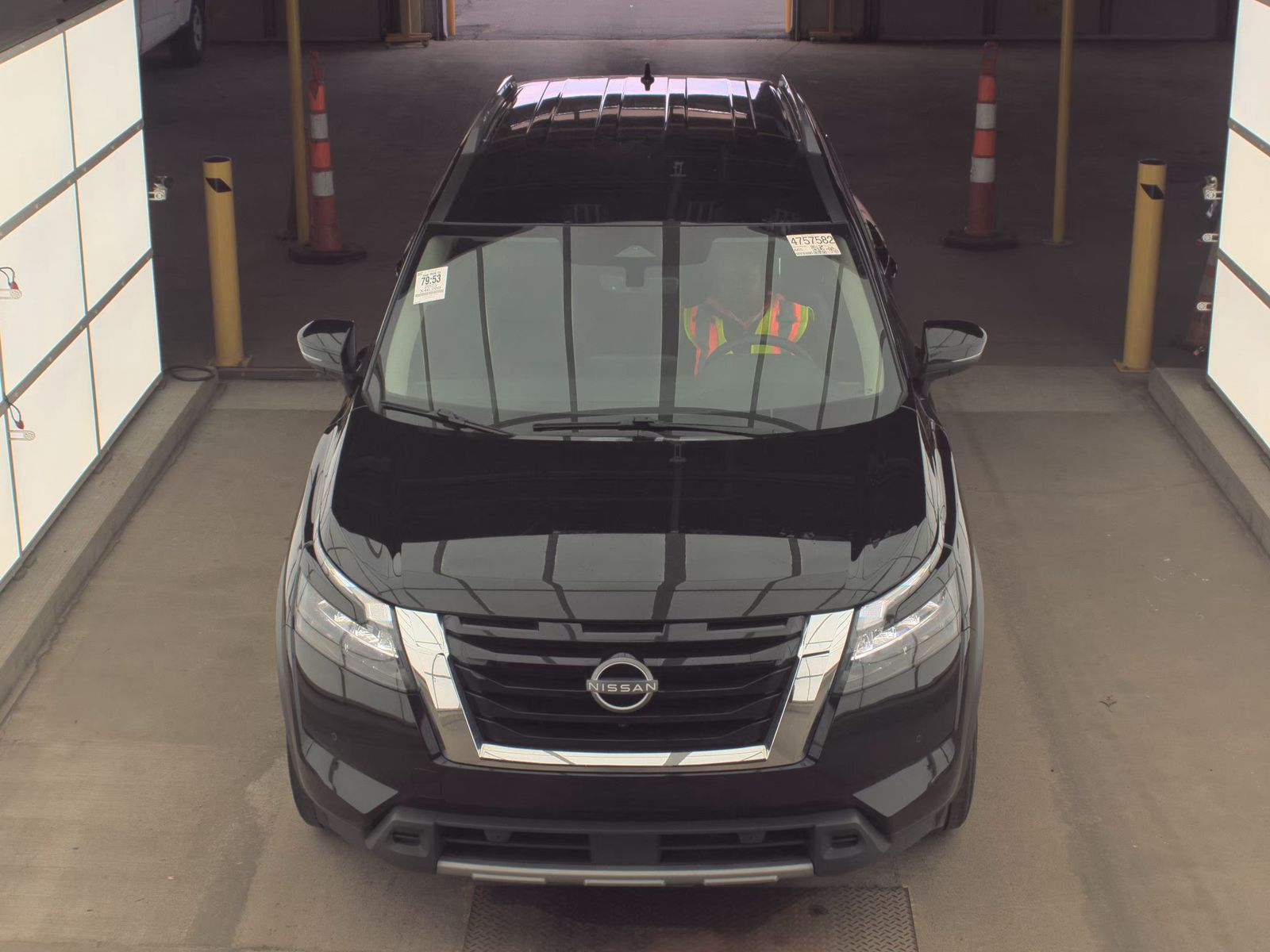 2025 Nissan Pathfinder SL AWD