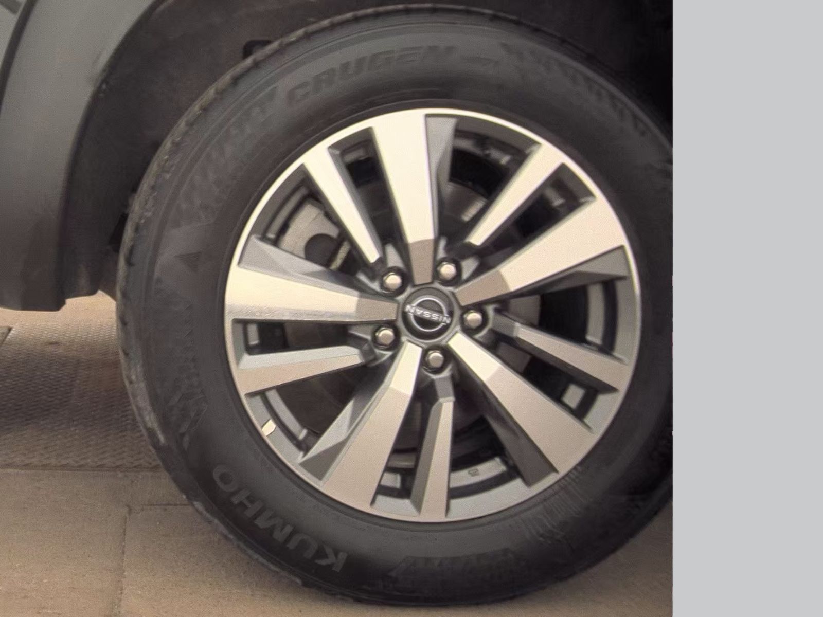 2025 Nissan Pathfinder SL AWD