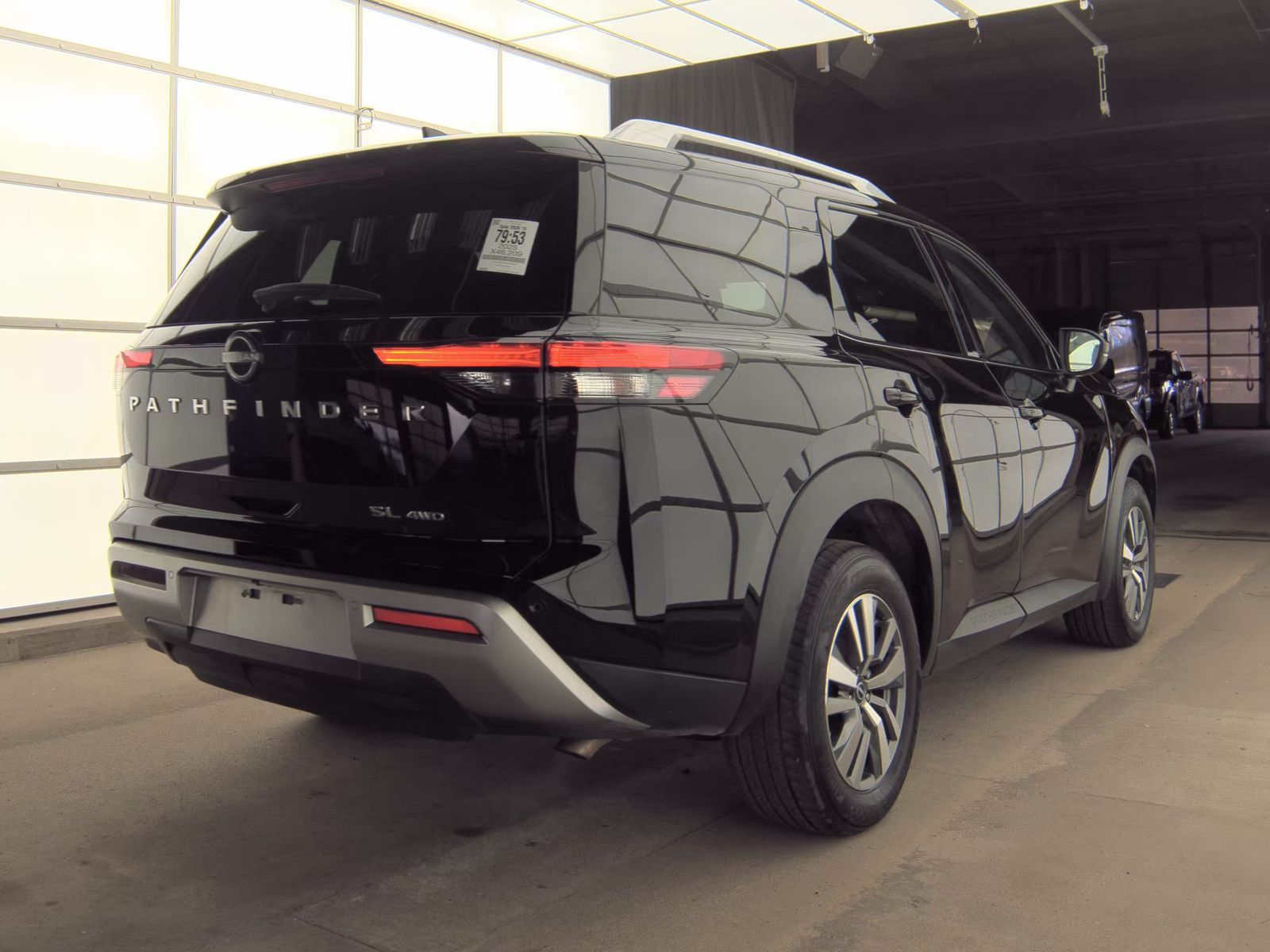 2025 Nissan Pathfinder SL AWD