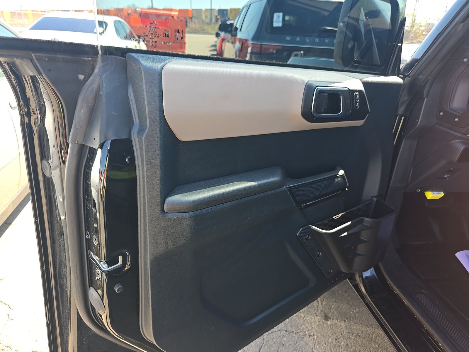 FORD BRONCO - 10