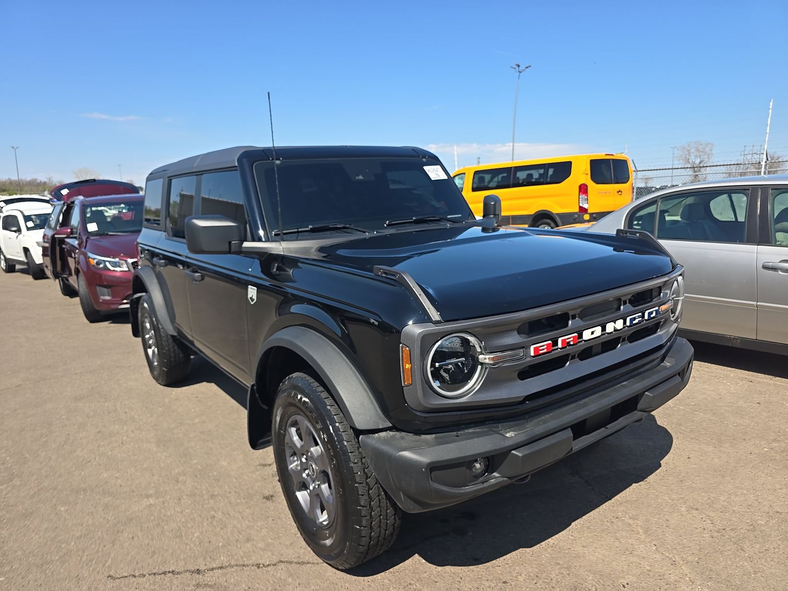 FORD BRONCO - 4