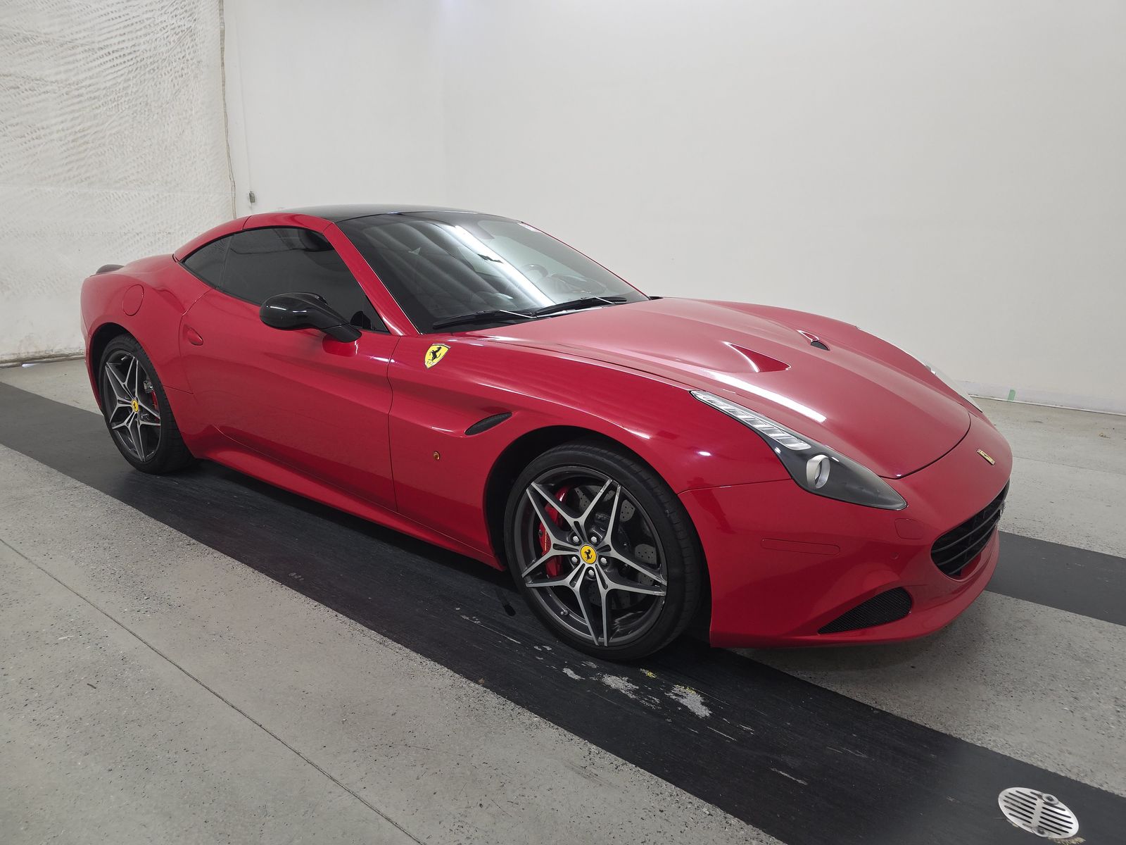 2017 Ferrari California T RWD
