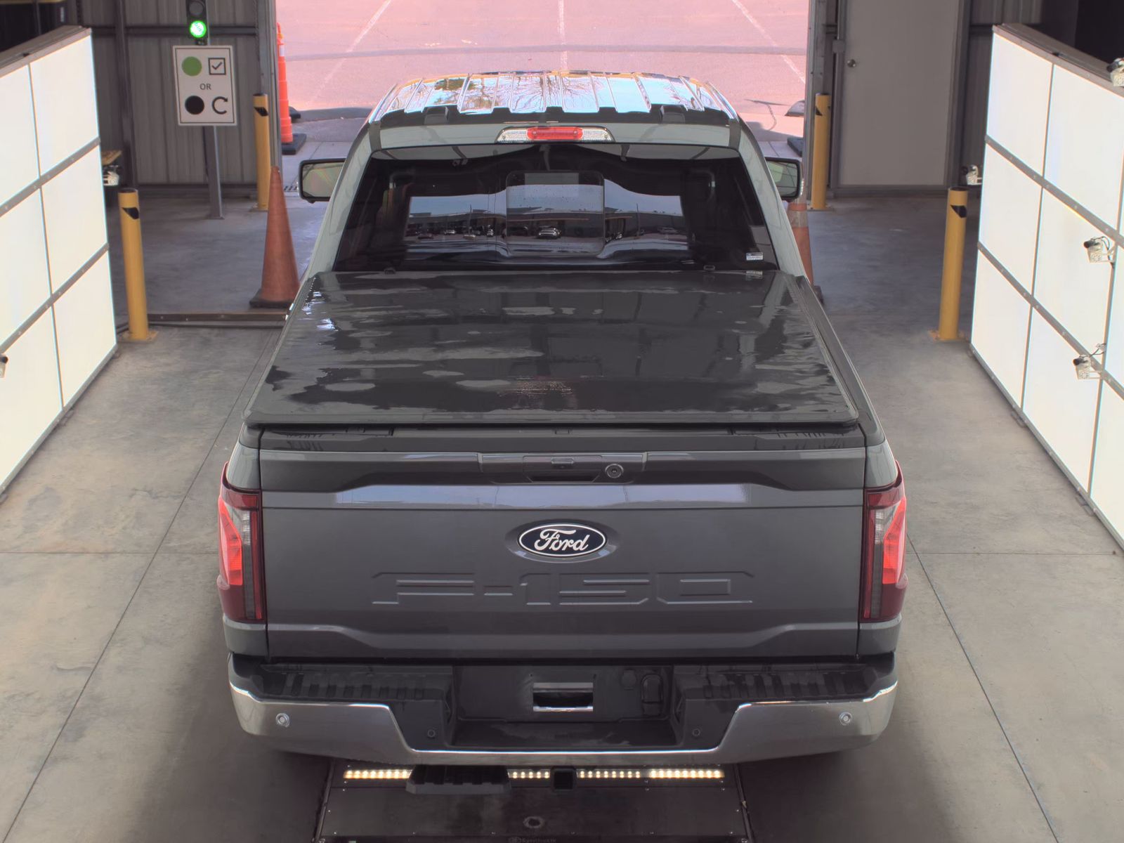 2025 Ford F-150 Hybrid XLT AWD