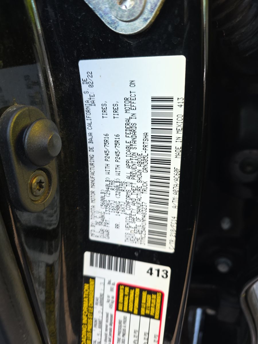 2022 Toyota Tacoma SR5 AWD