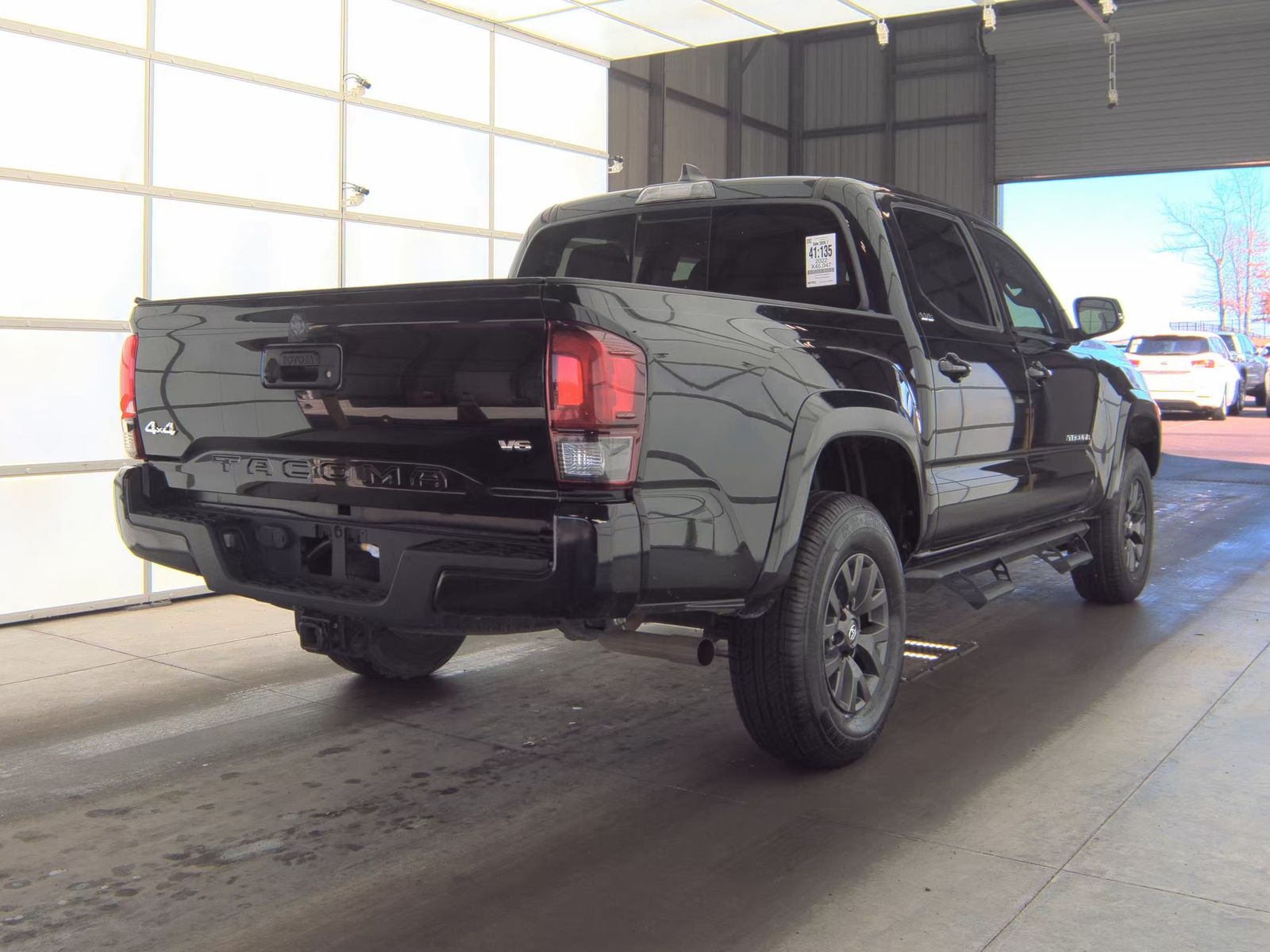 2022 Toyota Tacoma SR5 AWD