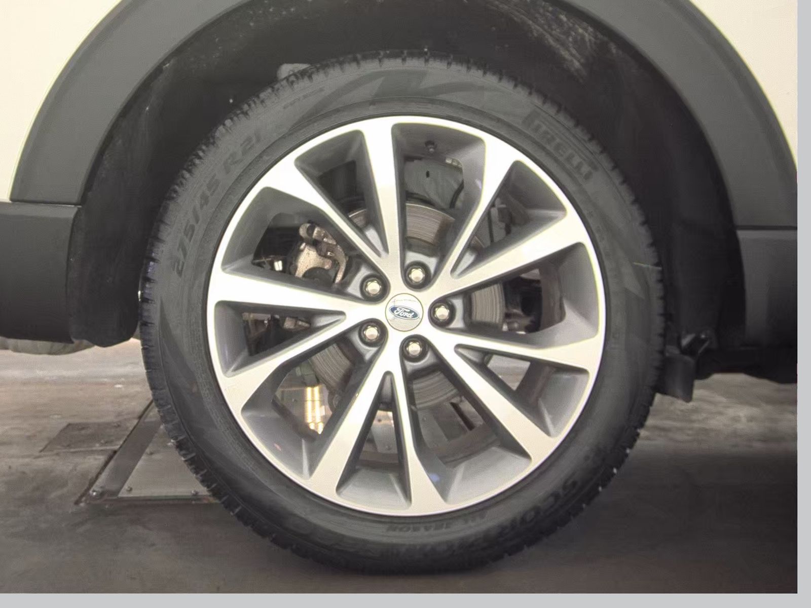 2025 Ford Explorer Platinum AWD