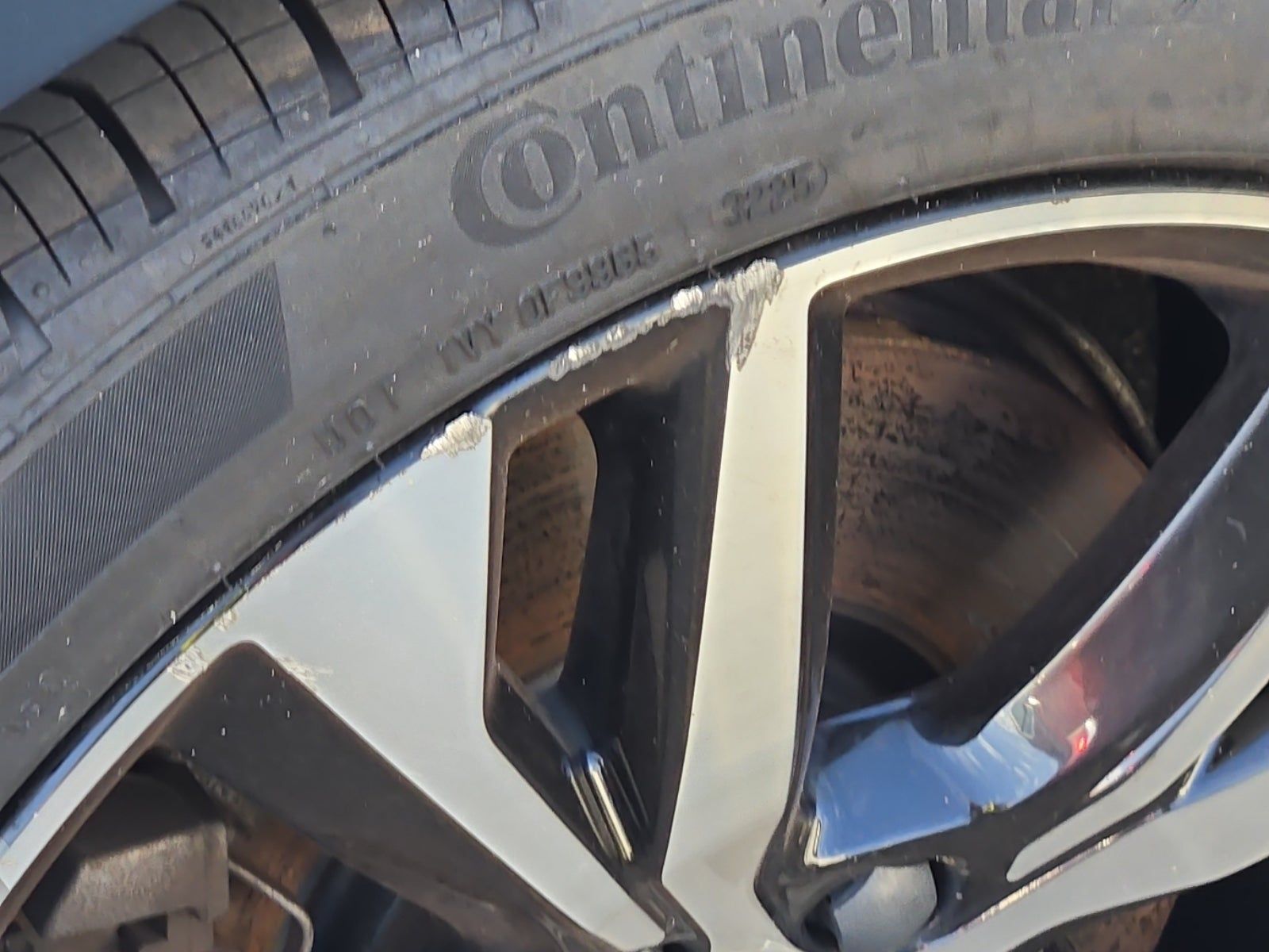 2023 Volvo S60 B5 Plus AWD