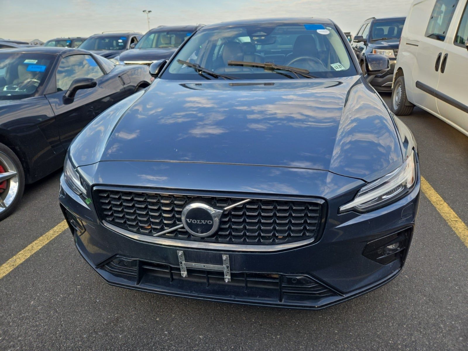 2023 Volvo S60 B5 Plus AWD