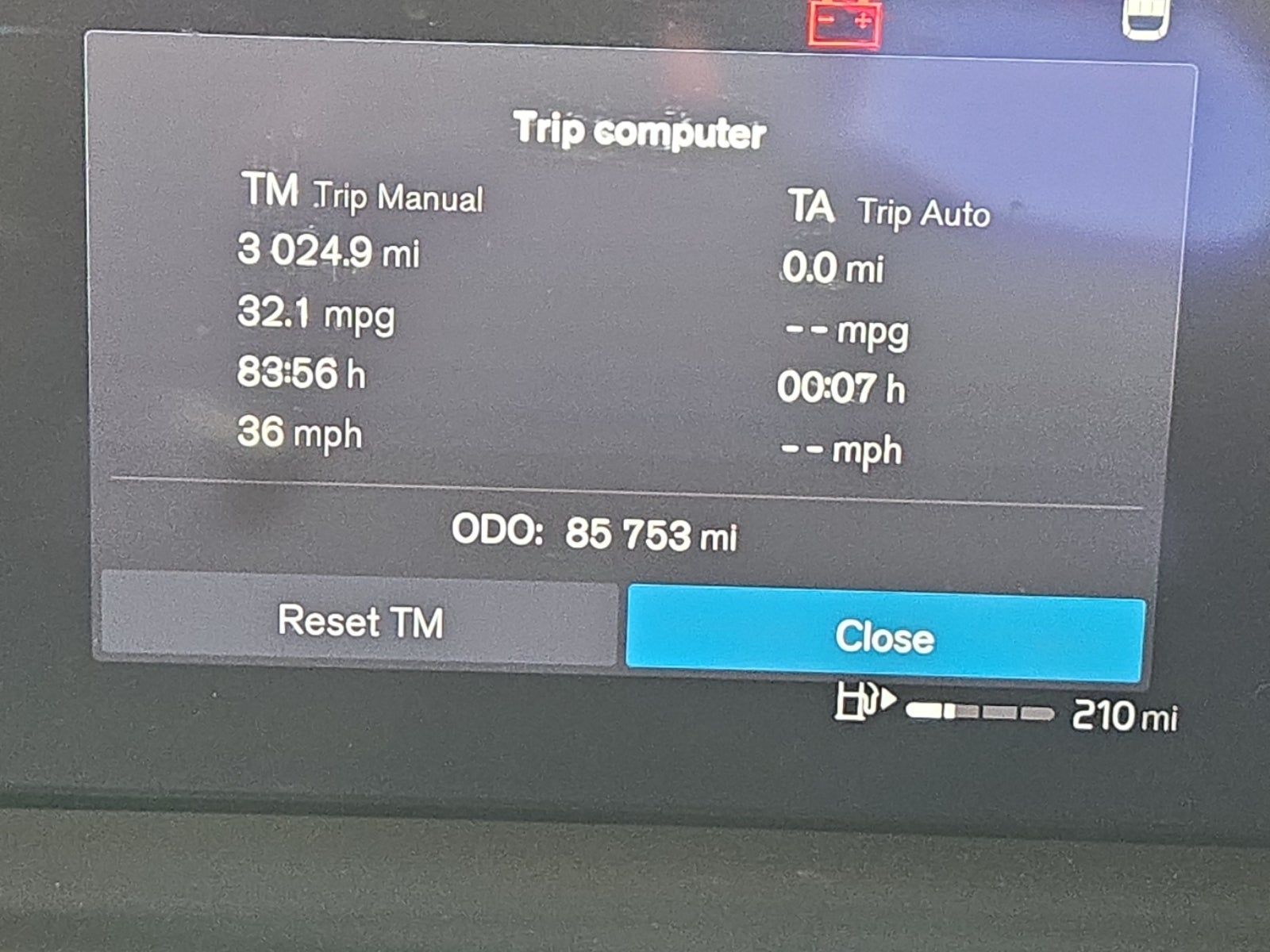 2023 Volvo S60 B5 Plus AWD