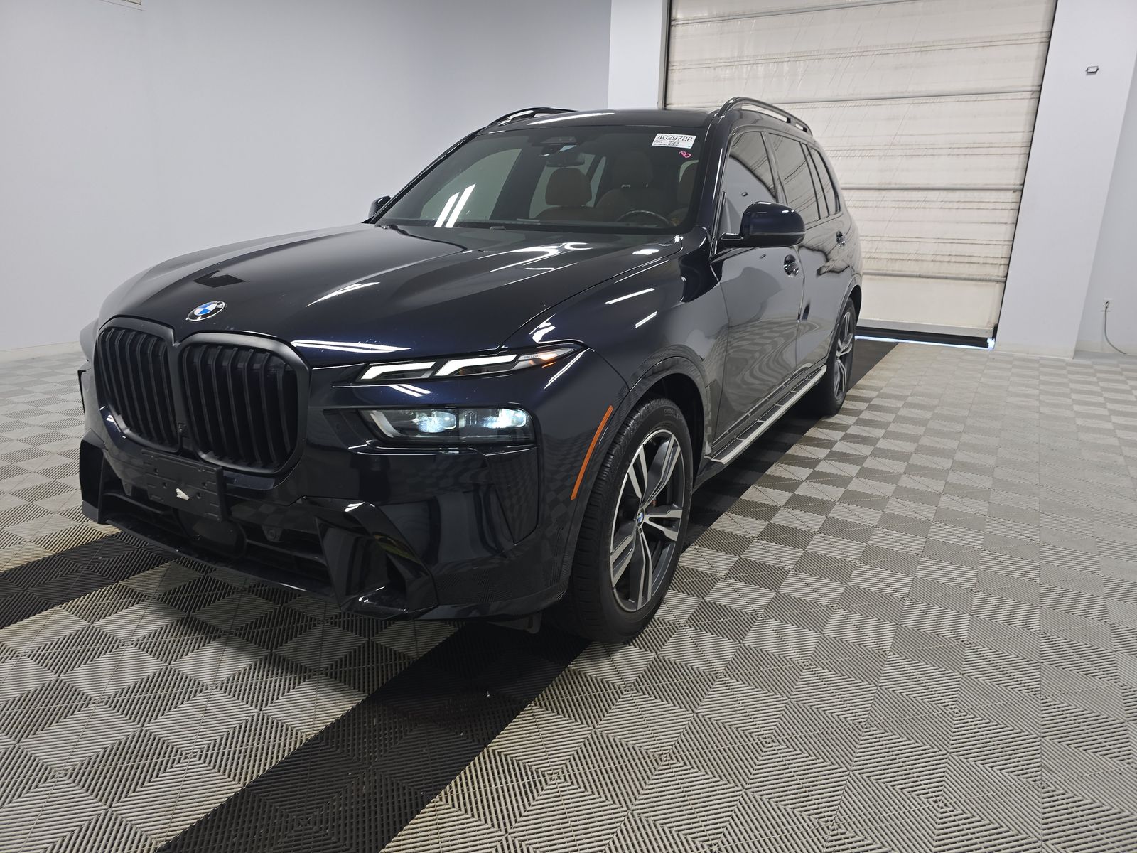 2023 BMW X7 xDrive40i AWD