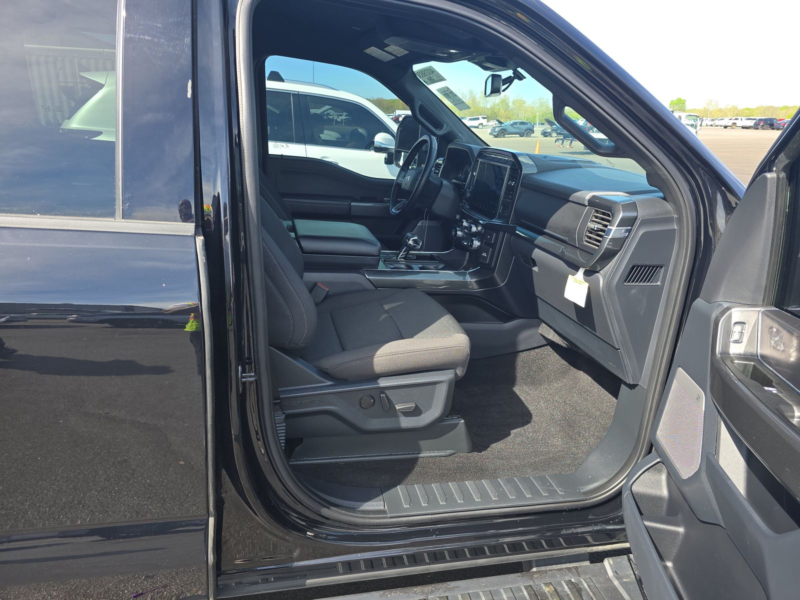 2022 Ford F-150 XLT AWD