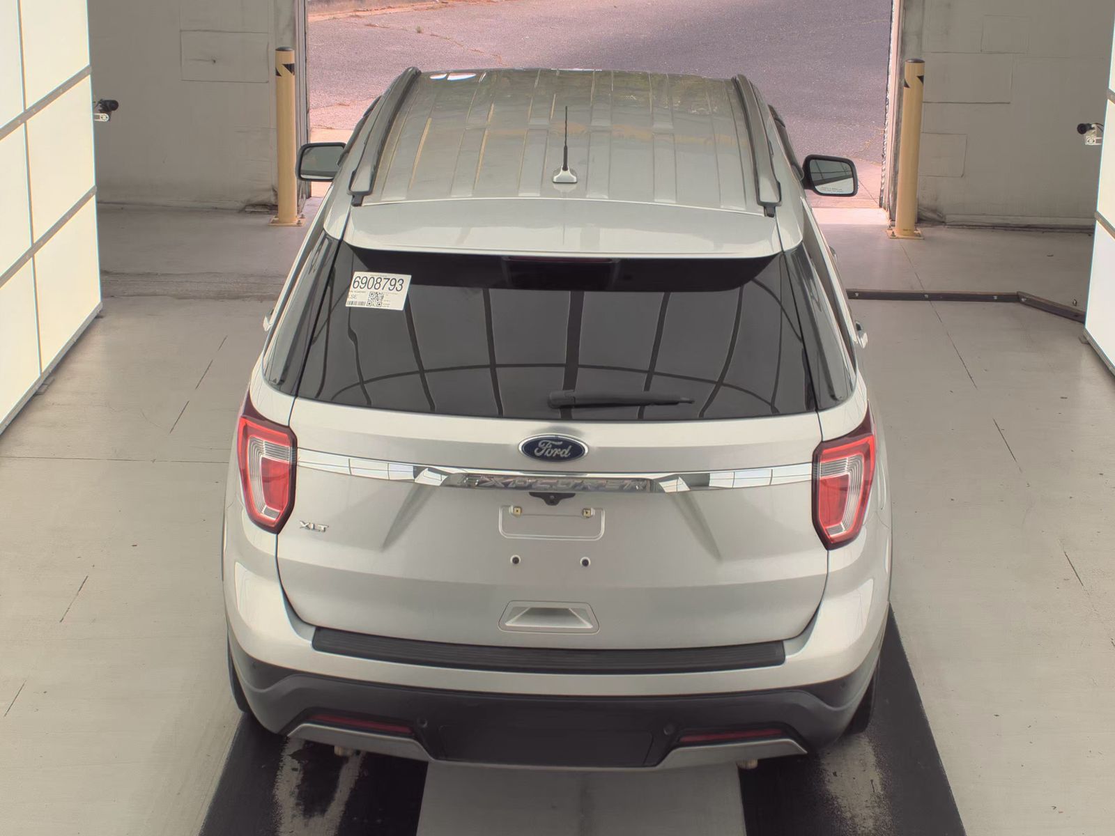 2019 Ford Explorer XLT FWD