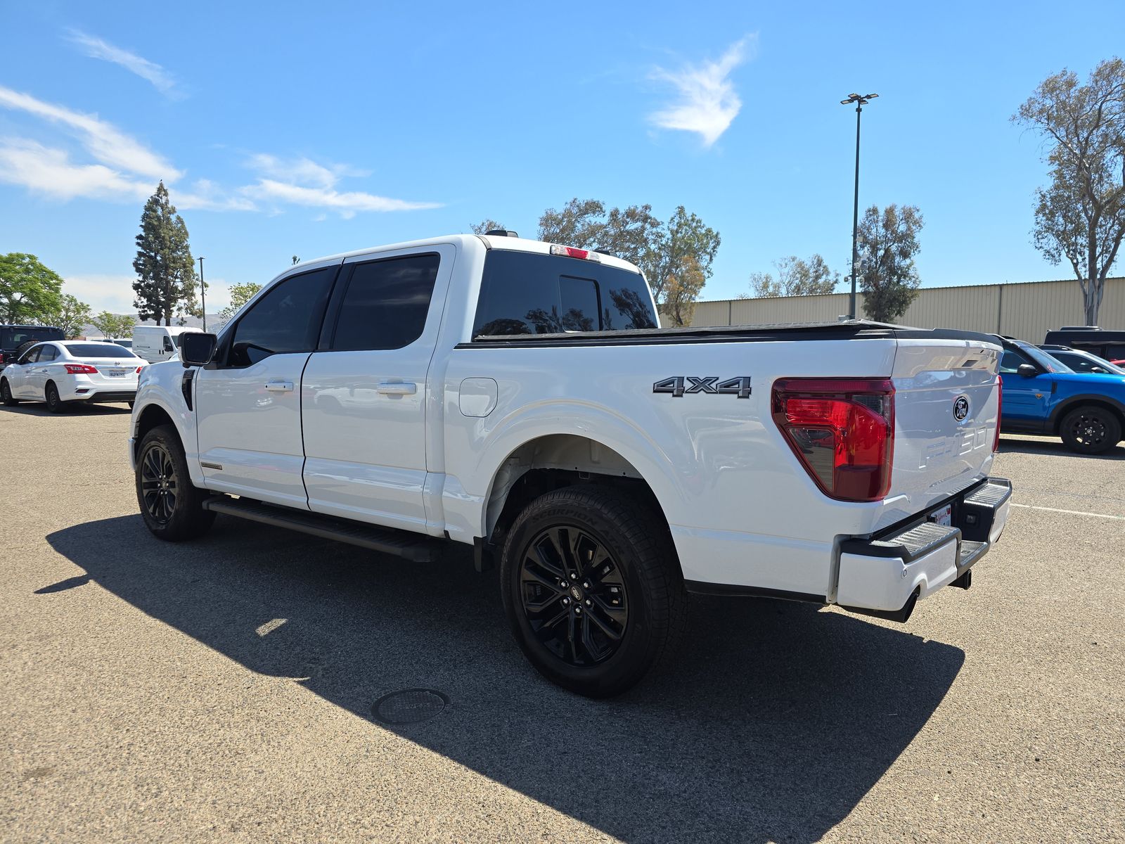 2025 Ford F-150 Hybrid XLT AWD