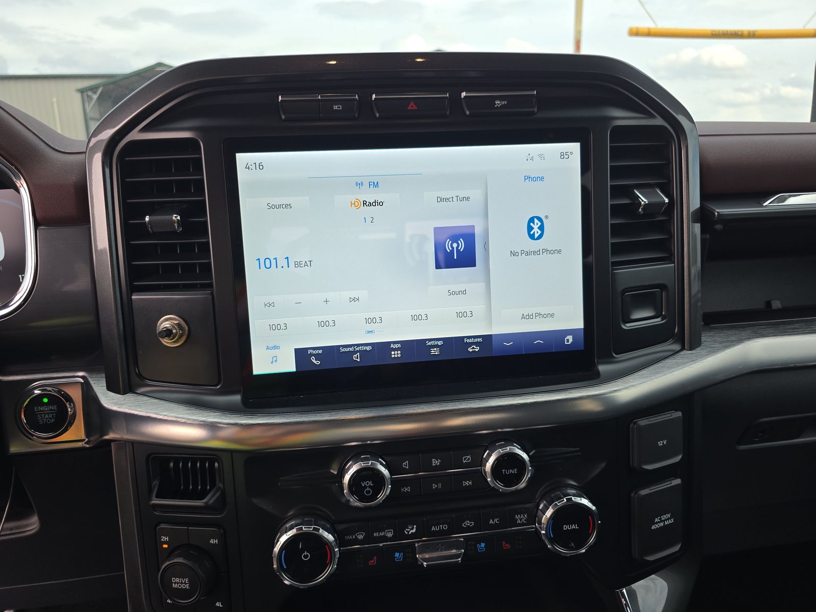 2022 Ford F-150 Lariat AWD