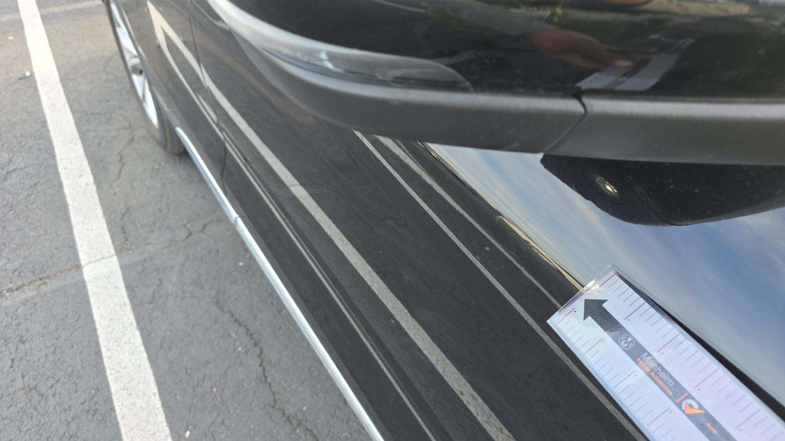 2023 Ford Explorer XLT AWD