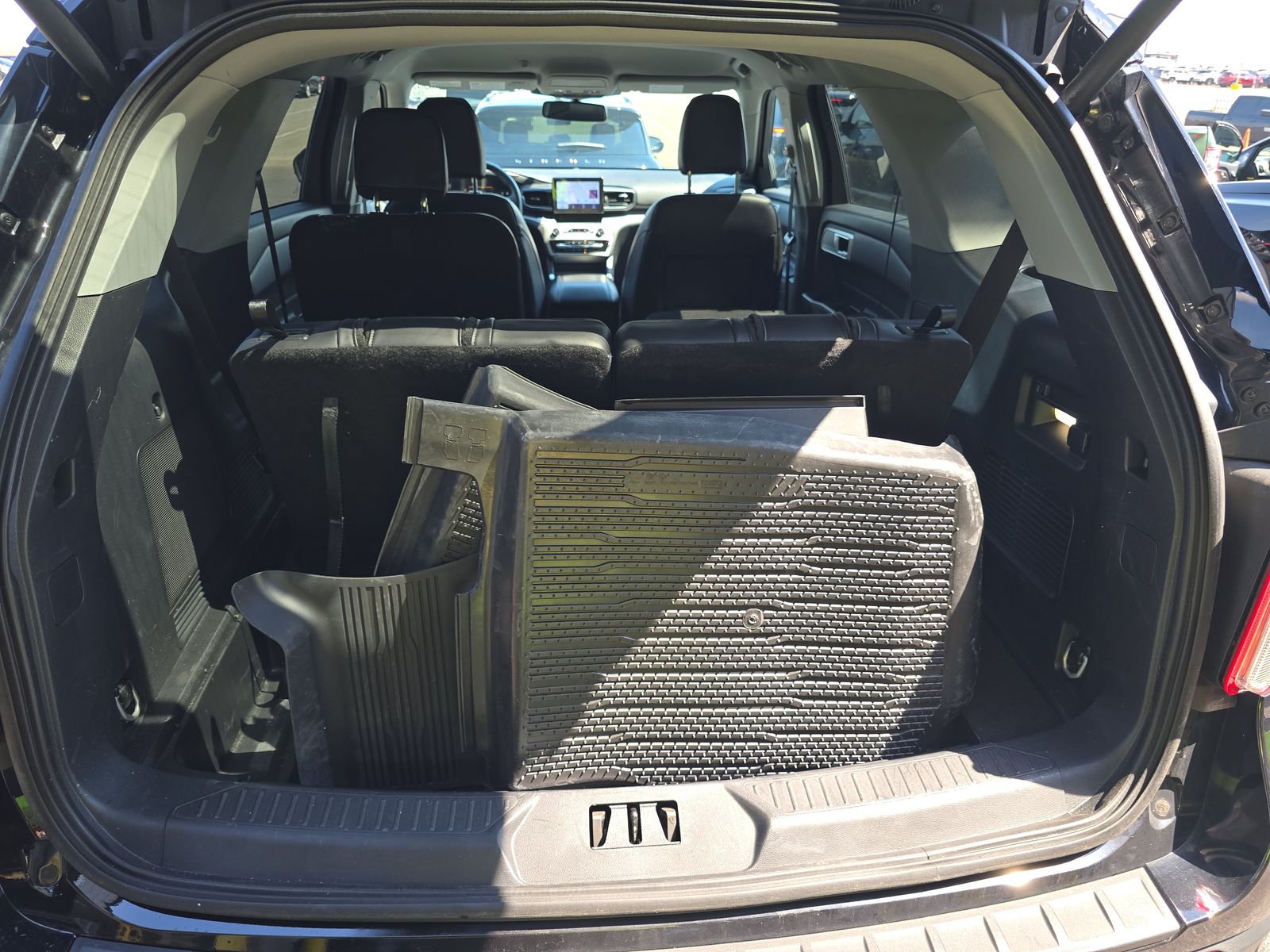 2023 Ford Explorer XLT AWD