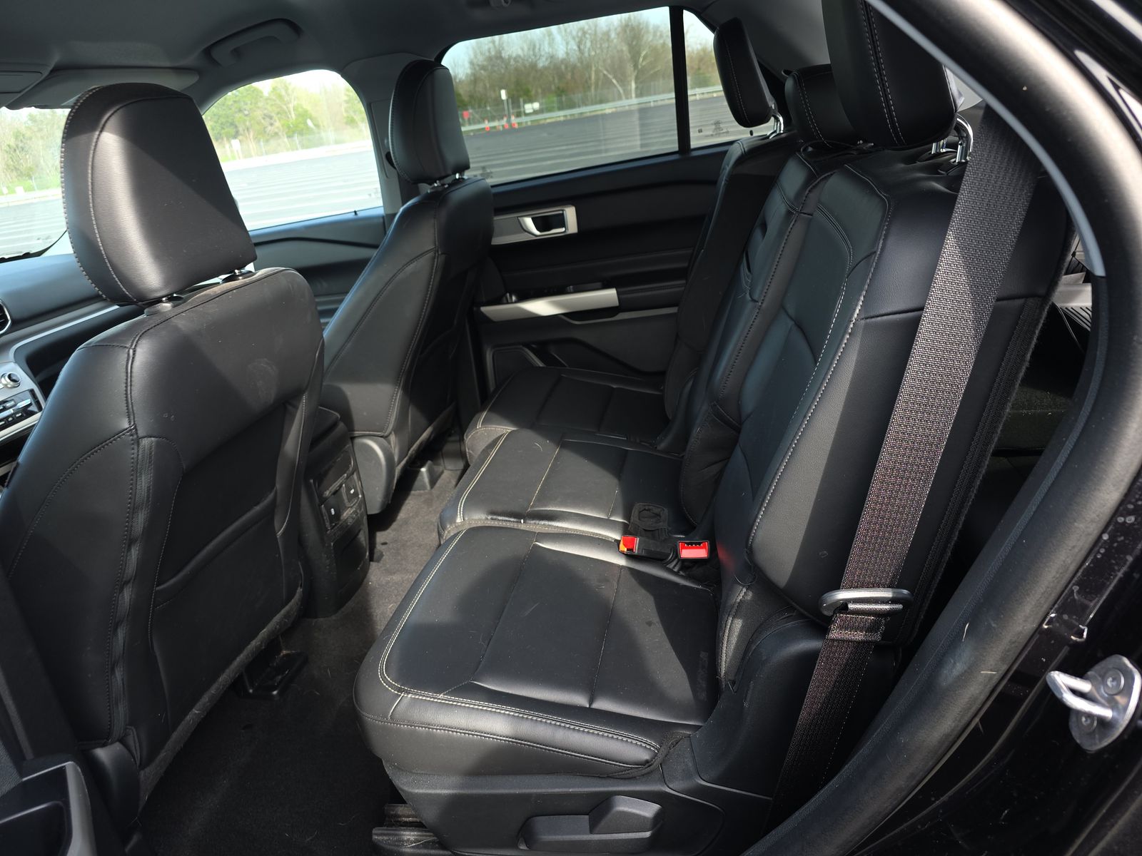 2023 Ford Explorer XLT AWD