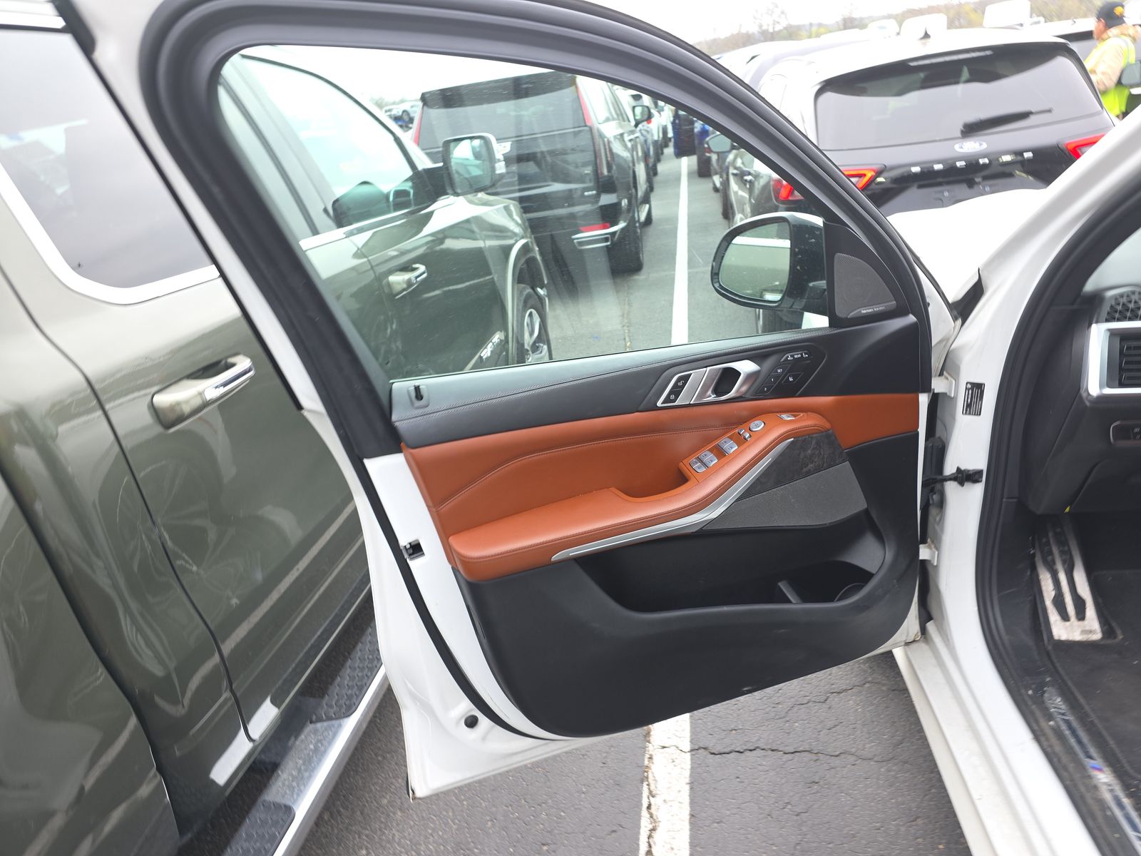 2023 BMW X7 xDrive40i AWD