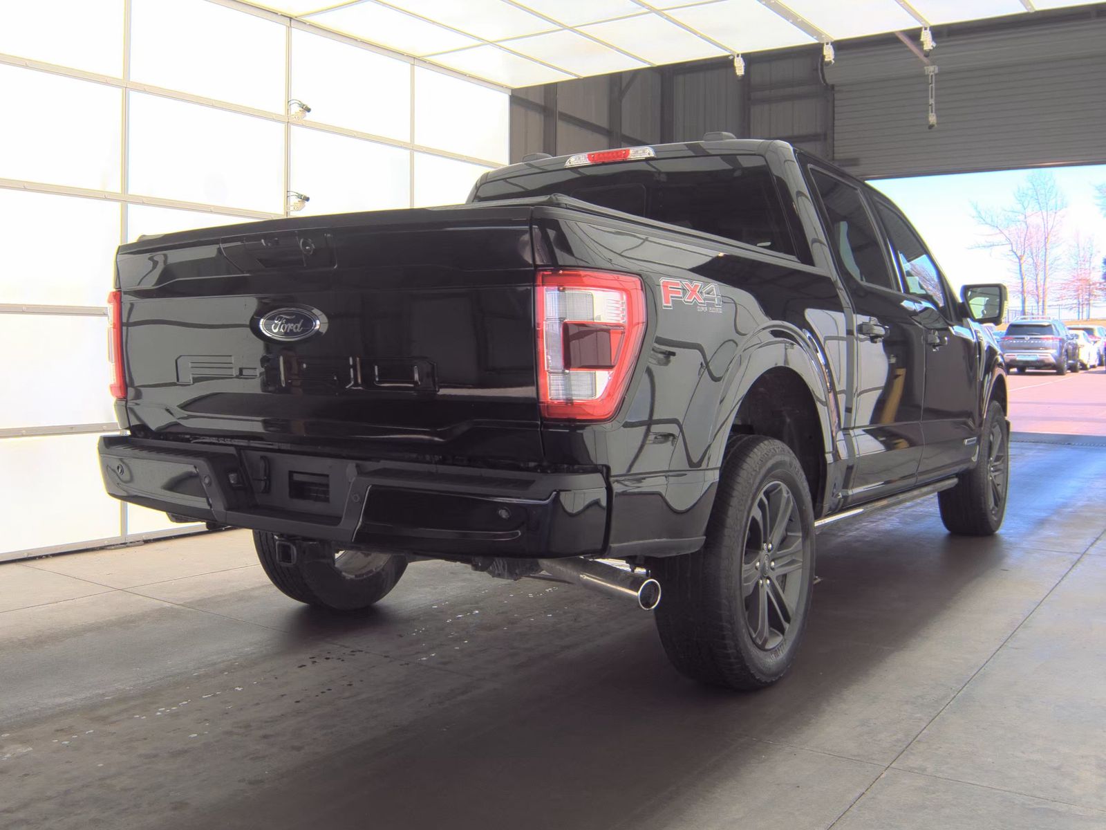 2023 Ford F-150 Hybrid Lariat AWD